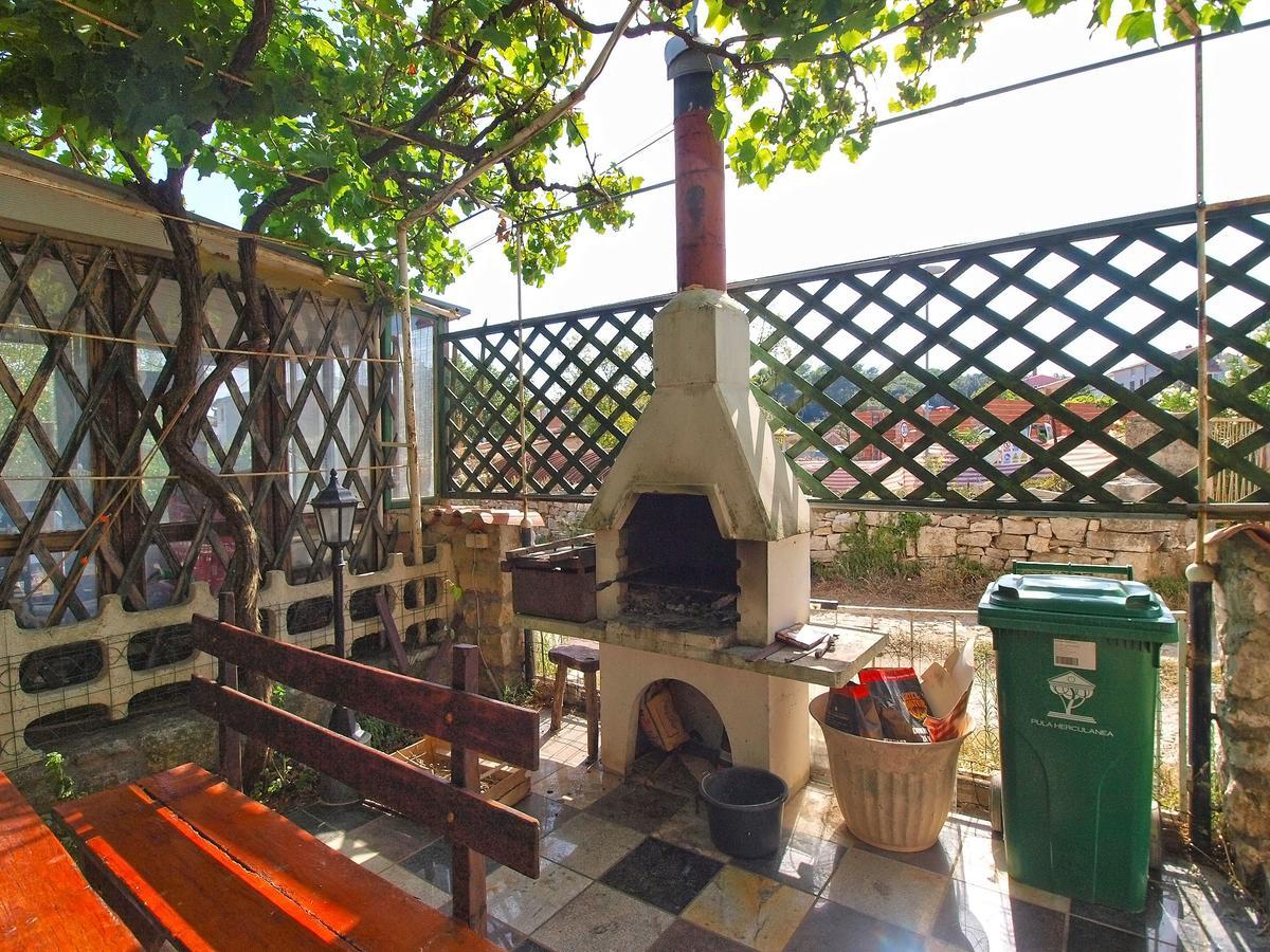 Apartments Slavica 382 بولا المظهر الخارجي الصورة
