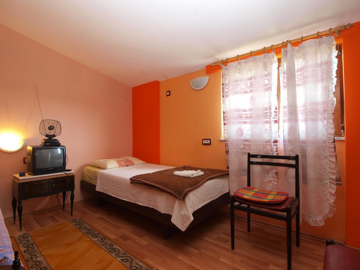 Apartments Slavica 382 بولا المظهر الخارجي الصورة